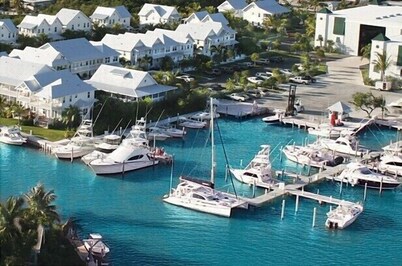 Life in Paradise at #1 Rated Resort in Marathon - Coral Lagoon - Boat Slip Avail