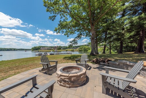 Architectural Gem w/ Dock & Dock Slip