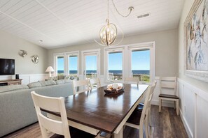 Dining - Payneless: Panoramic Views, Gourmet Kitchen, Close to Lighthouse (Caswell Beach)