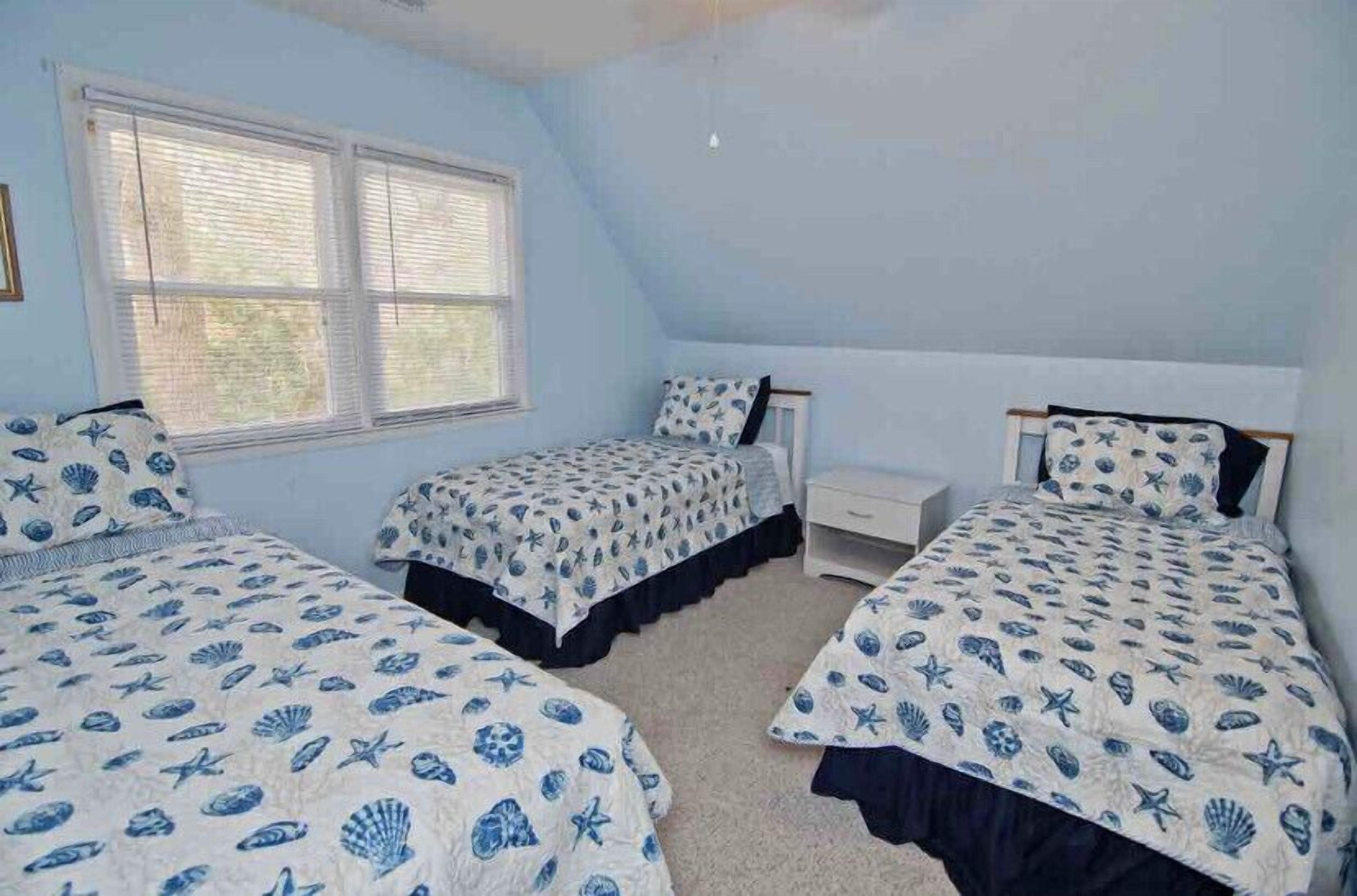 3rd Bedroom - 2nd Floor