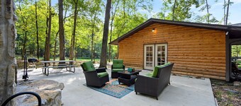 SPRING SPECIAL !!  Boomer Bed & Bass; 2 soverom, 2 bad familie hytte.