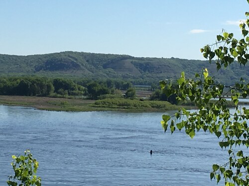 2 Bedroom Cabin Fantastic Mississippi River View
