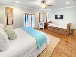 3 Schlafzimmer, Bügeleisen/Bügelbrett, kostenloses WLAN, Bettwäsche