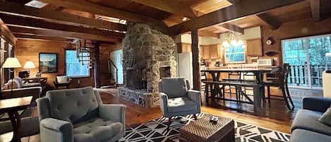 TV connectée, cheminée