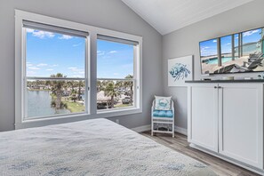 6 chambres, fer et planche à repasser, Wi-Fi gratuit, draps fournis