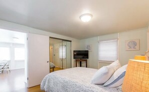 1 chambre, fer et planche à repasser, lit parapluie, Wi-Fi