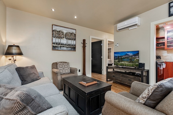 Fernseher, DVD-Player