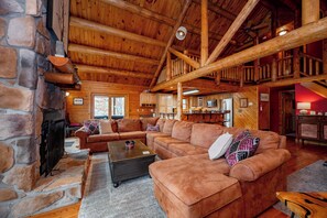 Smart TV, fireplace, offices