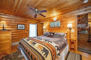 2 bedrooms, free WiFi, bed sheets - Dog Friendly Deep Creek Hideaway w/ Fireplace (Oakland)