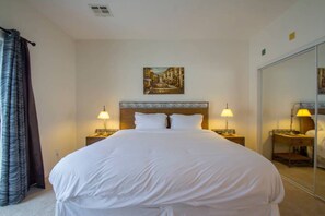 4 bedrooms, iron/ironing board, free WiFi, bed sheets - ☀️ Casa Villa: Private 3 Bed La Quinta Cove Home Heated Pool/Spa/Fireplace ☀️ (La Quinta)