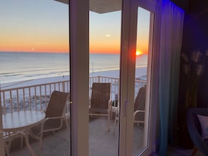 Interior - GORGEOUS, BEACHFRONT CONDO, SPECTACULAR VIEWS…WATCH THE WORLD GO BY! (Destin)
