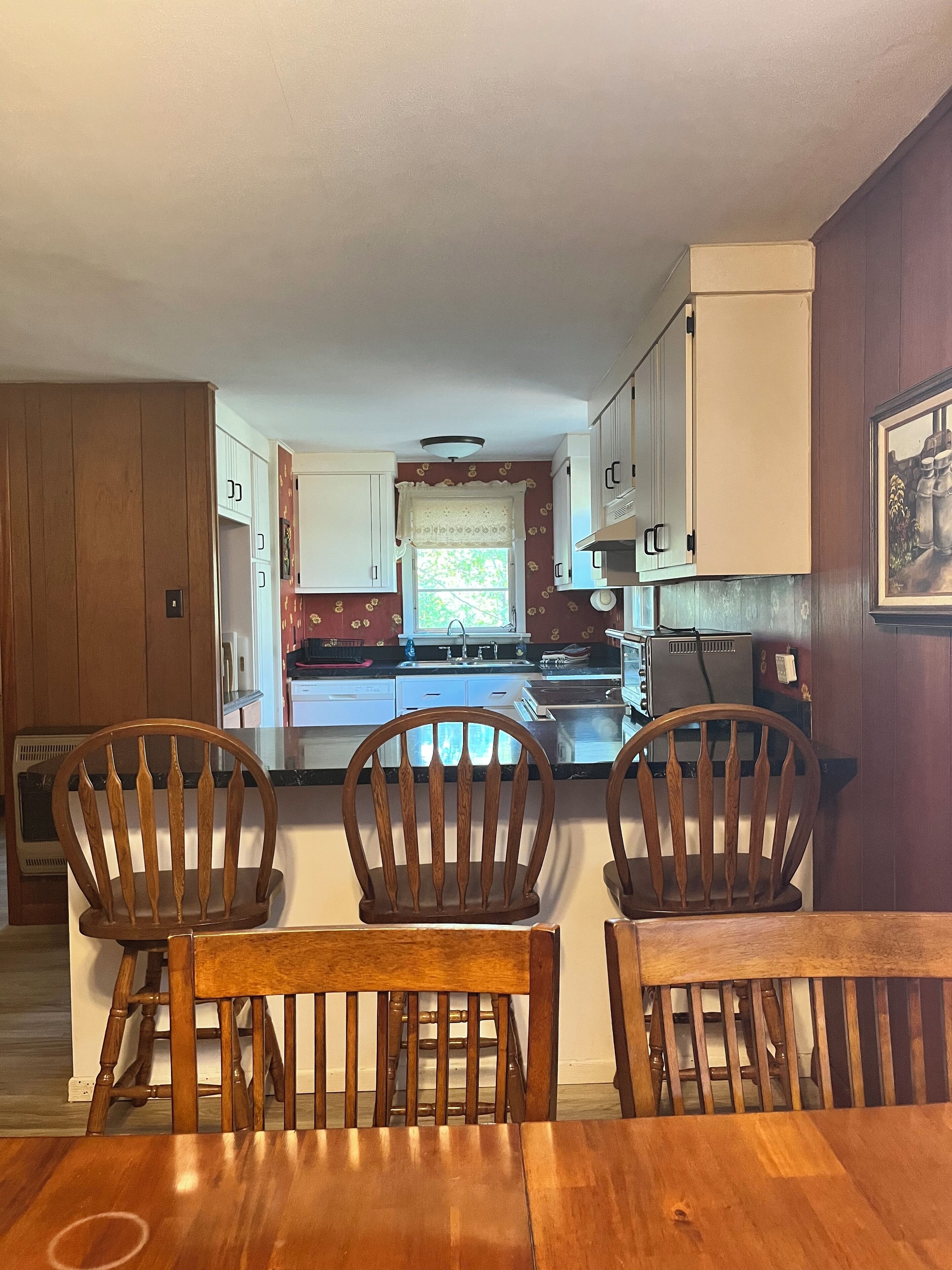 冰箱、微波炉、烤箱、炉灶