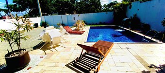 Belíssima casa em Villas do Atlântico 