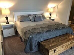 2 bedrooms, desk, iron/ironing board, free WiFi