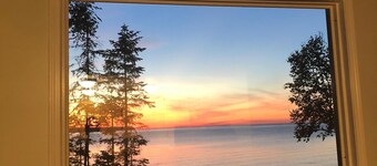 Huron Horizons - Herrliche Sonnenuntergänge über der Big Bay des Lake Superior