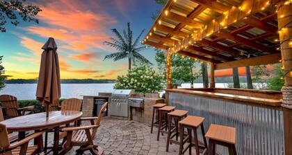 Log Cabin on Private 8 acre ISLAND!