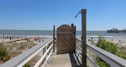 Oceanfront 1Br/1Ba Condo~Little Peace of Heaven