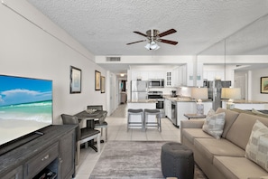 Smart TV - Sunset Jetty View! Enjoy one free beach chair set up and umbrella each day! (Destin)