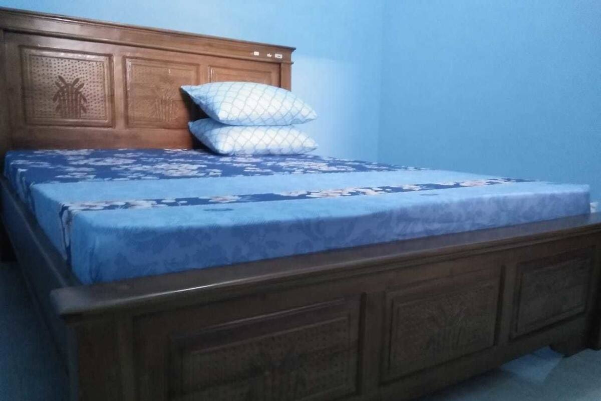 Basic Double Room | WiFi (free)