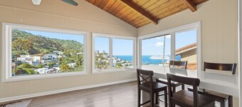 373EW: Hilltop House with incredible harbor/ocean views with cart.