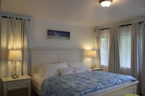 3 bedrooms, desk, iron/ironing board, free WiFi