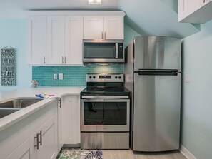 Fridge, microwave, oven, stovetop - 2-Story Beach-side Complex with Direct Beach Access, Book Your Beach Getaway! (Indian Rocks Beach)