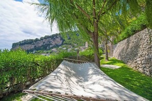 Property grounds - Amalfi Coast Villa Knight (Amalfi)