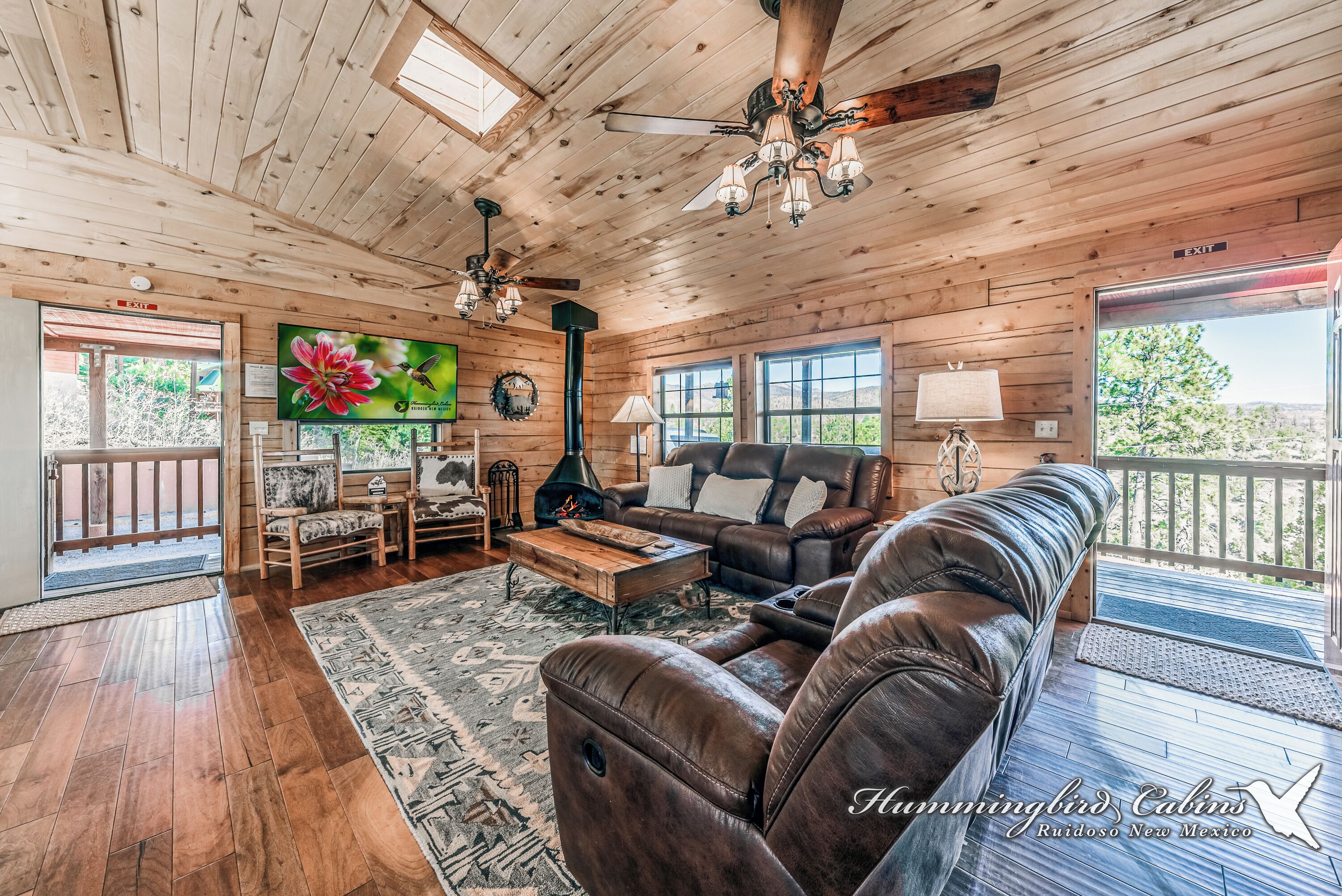 Smart TV, fireplace, DVD player