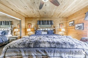 3 chambres, fer et planche à repasser, Wi-Fi gratuit, draps fournis