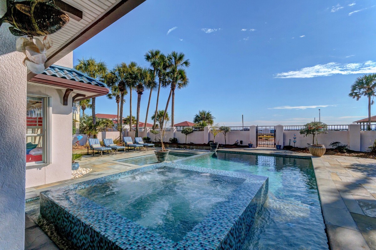 Photo 2 of UNBELIEVABLE GULF VIEWS ,STEPS TO THE SAND...PERFECT VACATION HOME !!