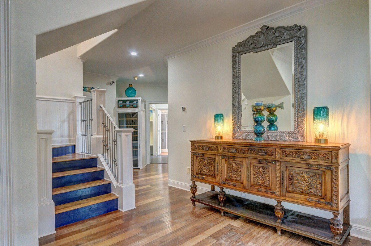 Photo 25 of UNBELIEVABLE GULF VIEWS ,STEPS TO THE SAND...PERFECT VACATION HOME !!