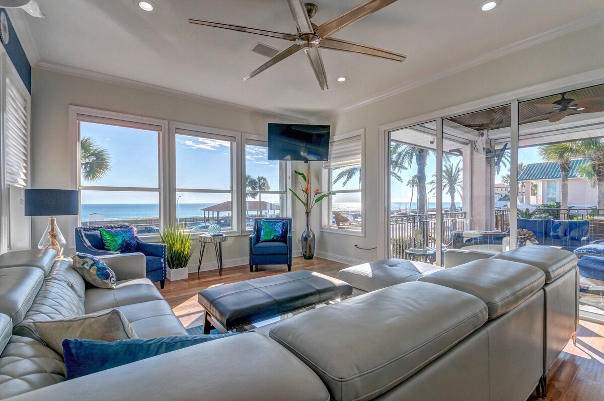 Photo 24 of UNBELIEVABLE GULF VIEWS ,STEPS TO THE SAND...PERFECT VACATION HOME !!