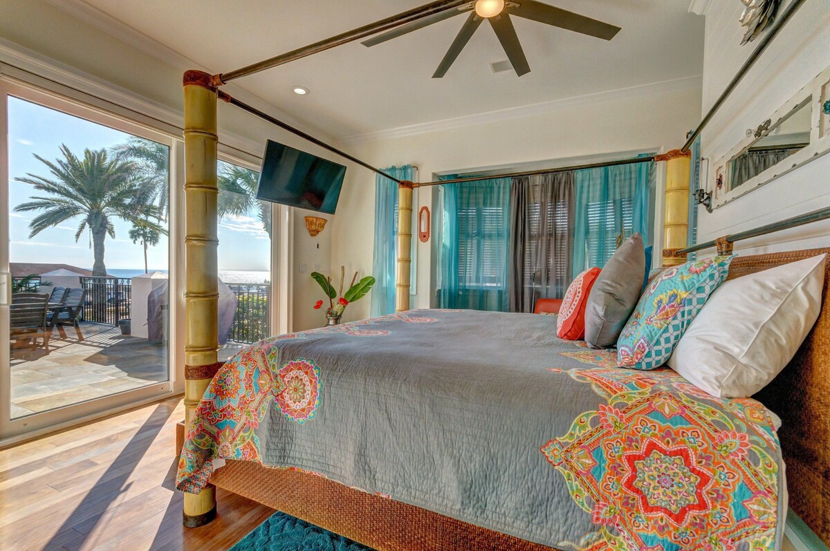 Photo 36 of UNBELIEVABLE GULF VIEWS ,STEPS TO THE SAND...PERFECT VACATION HOME !!