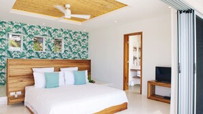 2 間睡房、房內夾萬、熨斗/熨衫板、可攜式嬰兒床