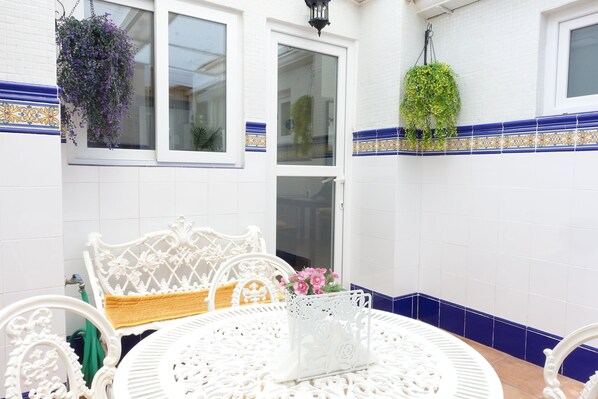 Outdoor dining - ⭐️Best XL Valencia Beach Flat♜ Historic Area♜Beach (Valencia)