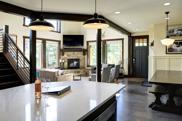 Interior - Suncadia Nelson Preserve Farmhouse Cabin with MIL, Huge Firepit and Hot Tub (Cle Elum)