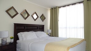 Panoramic Apartment, 1 Bedroom | View from room - Moneda Express Apart (Santiago)