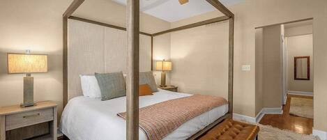 3 habitaciones, tabla de planchar con plancha, cuna de viaje y wifi