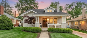 Hot Tub | Walkable | Patio | Fire Pit | Game Room