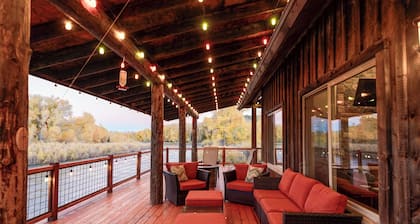 Rio Oasis-Yksityinen veneramppi (elokuun erikoistarjoukset) KYSY RAHA-ALENNUKSIA