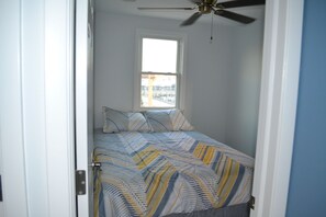 3 habitaciones, tabla de planchar con plancha y wifi gratis 