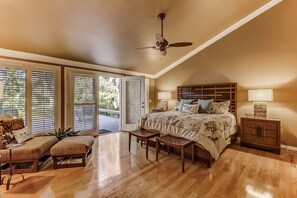 3 bedrooms, desk, iron/ironing board, WiFi