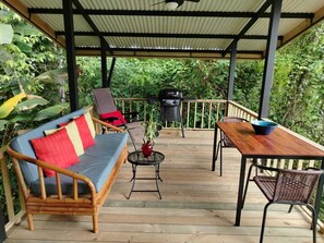 Outdoor dining - Casa Toucan, Secluded Jungle Setting with Ocean View & 40 foot Pool (uvita)