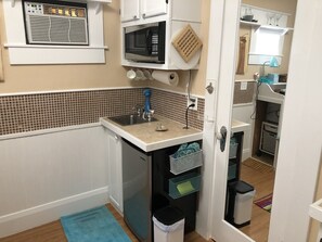 Fridge, microwave, coffee/tea maker, toaster