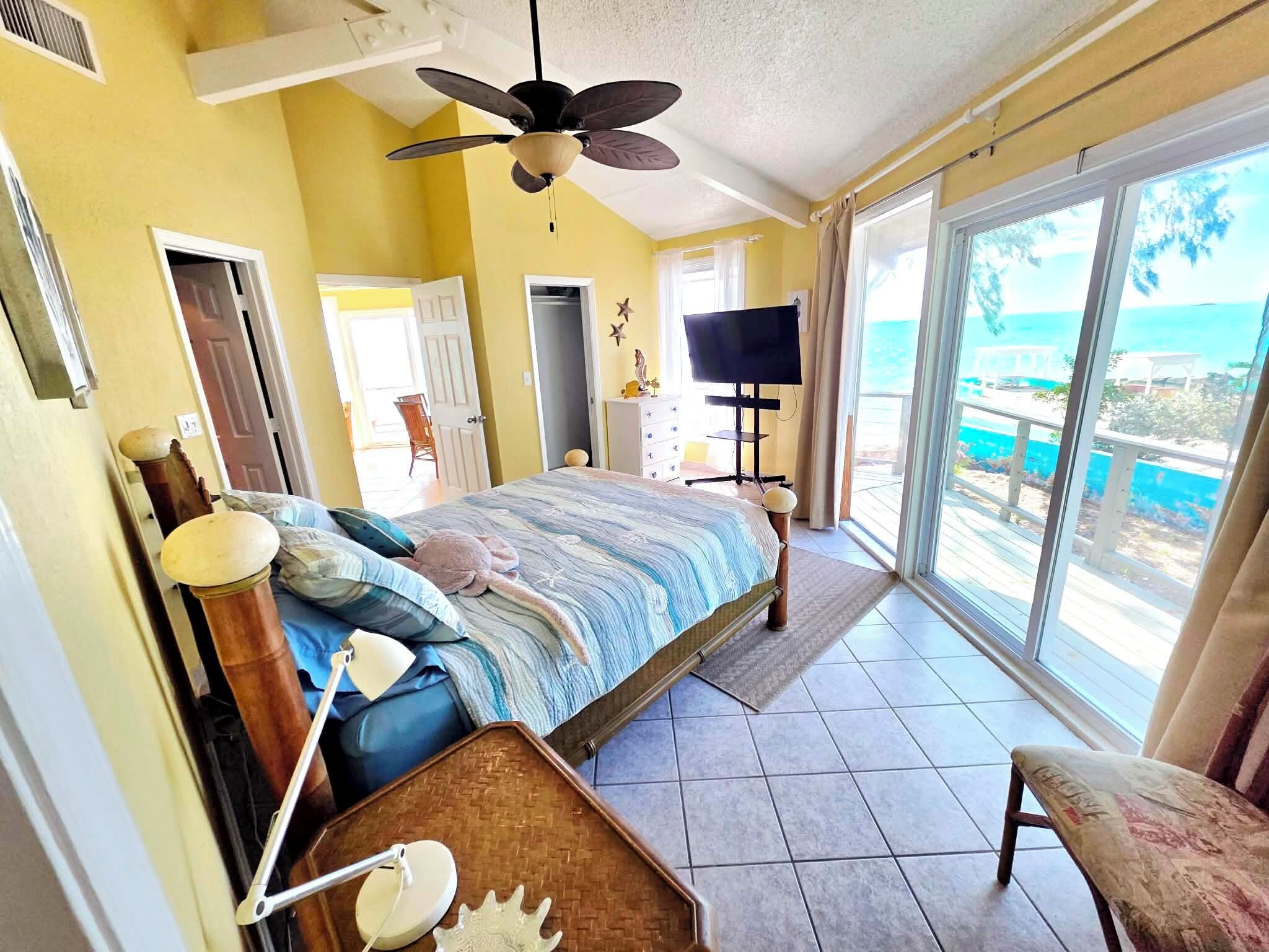 4 bedrooms, in-room safe, iron/ironing board, travel crib