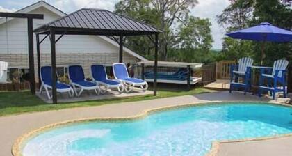 PRIVATE RESORT-9 mi to downtown Nashville Up to 20% off Ask