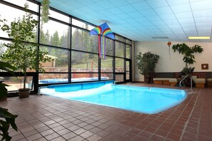 Pool - Ski or Ride, Hike Or Bike This Is Your Paradise! (Breckenridge)