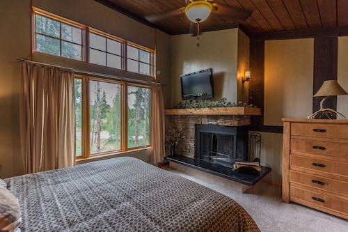 Ski or Ride, Hike Or Bike This Is Your Paradise!