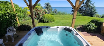 Bain à remous extérieur