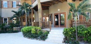 Exterior detail - Ground floor Beach Home with easy access to beach and pool. (San Pedro)